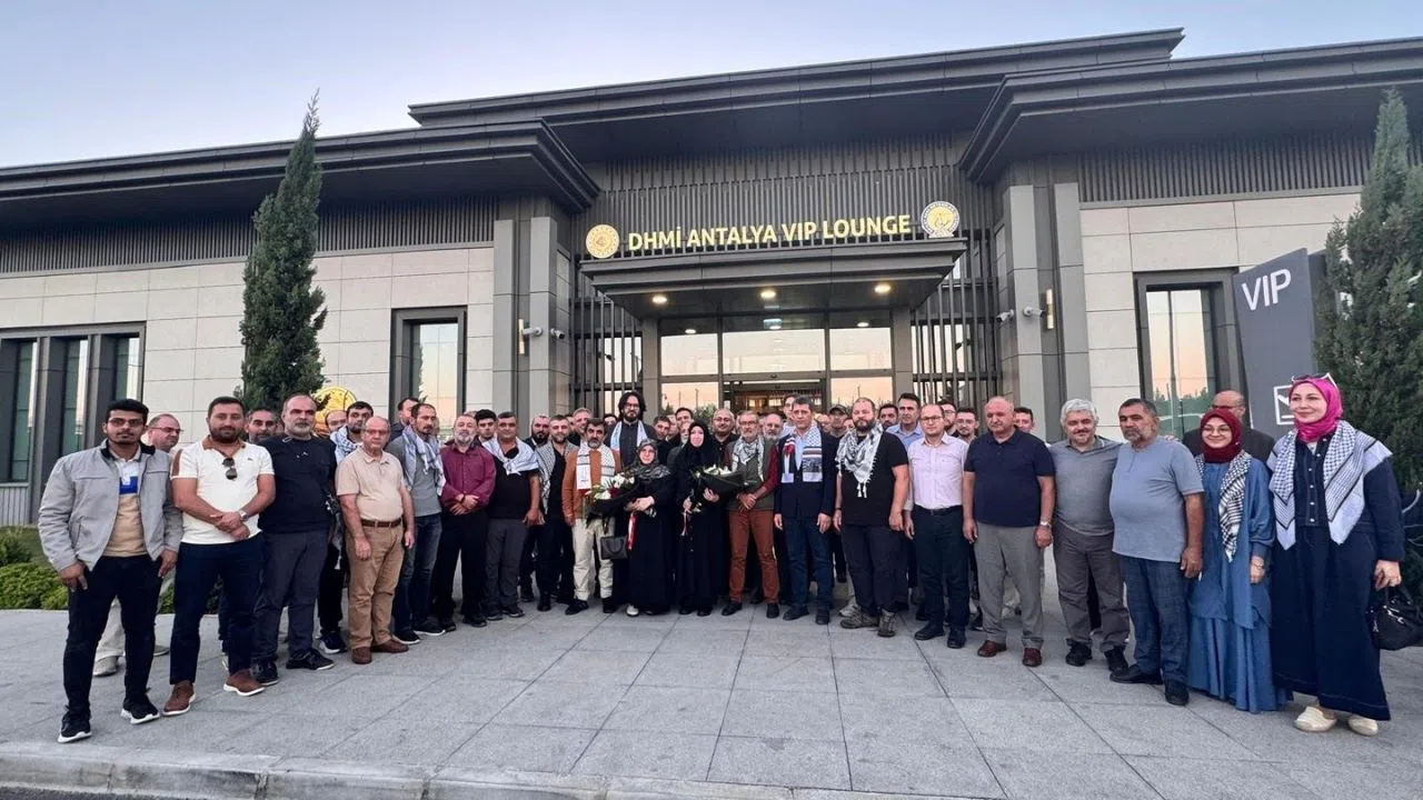 Gazze Yolunda Tutulan Aktivistler Özgürlüklerine Kavuştu