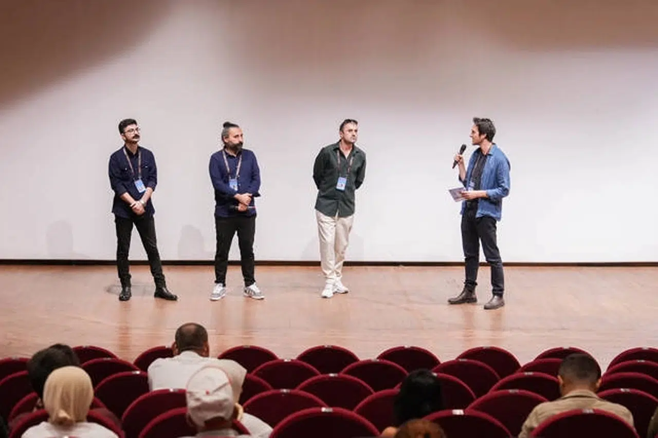 Perdedeki Saklı Hazineler: Azınlıklar ve Sanatın İzinde