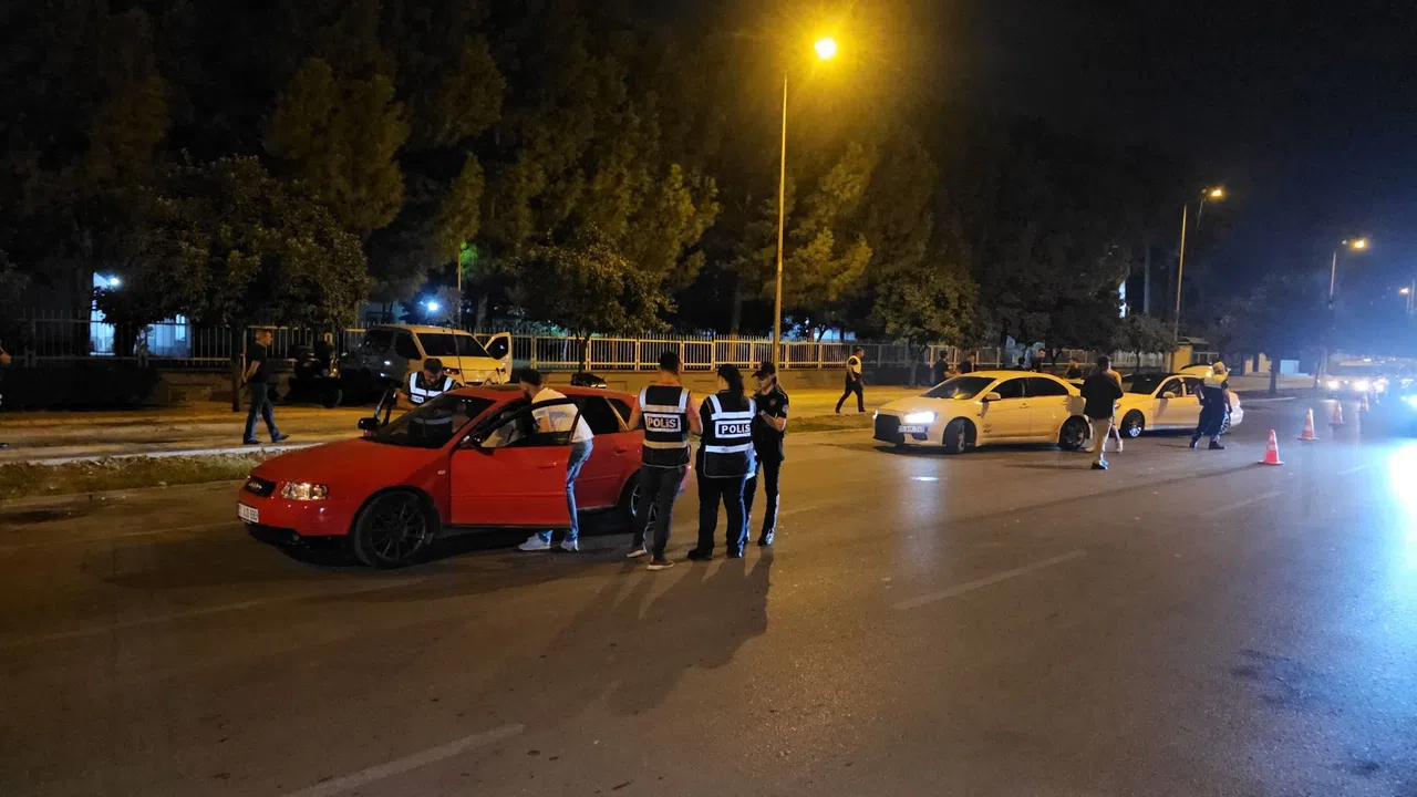 Huzur ve Güven Uygulamasında 79 Kişi Yakalandı