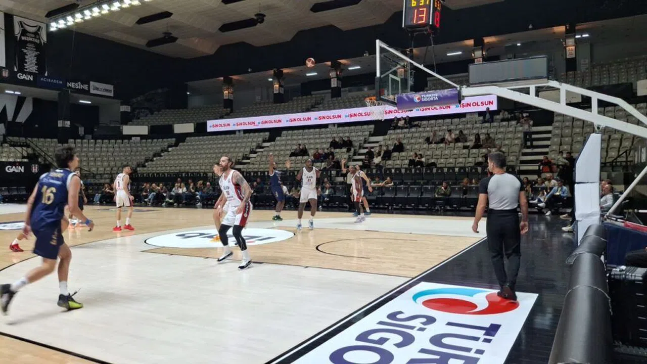 İstiklal Basket Son Periyotta Güldü: 92-88