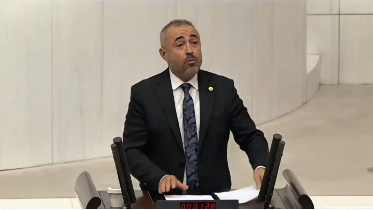 Vekil Karatutlu, Kahramanmaraş'ı Meclise Taşıdı