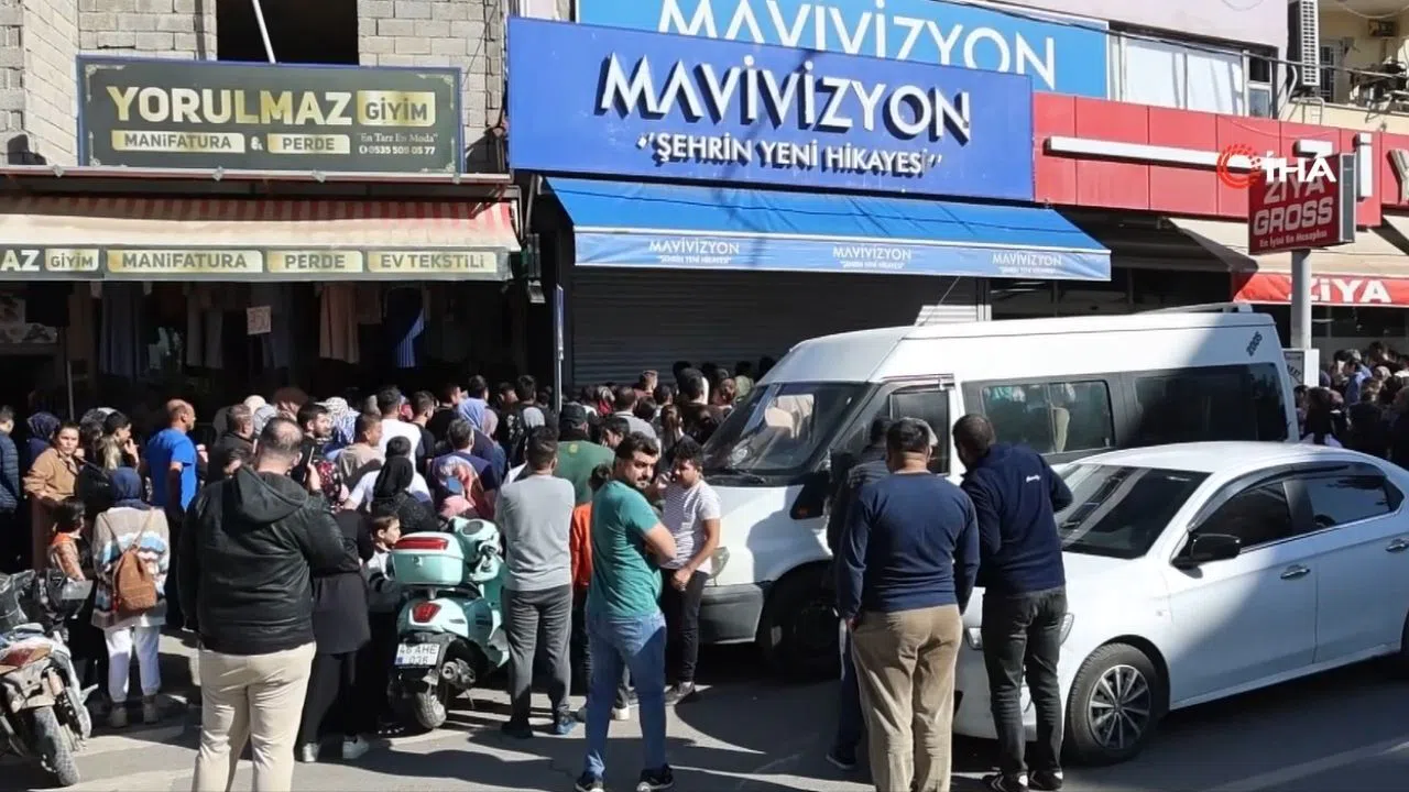 Kahramanmaraş’ta Alışveriş Çılgınlığı Yaşandı