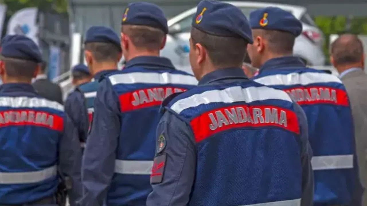 Jandarma KPSS Şartsız Yüksek Maaşlı Personel Alımı Başlattı
