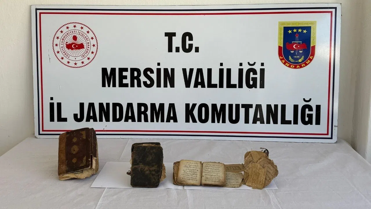 Jandarma Tarihi Eser Kaçakçısını Suçüstü Yakaladı