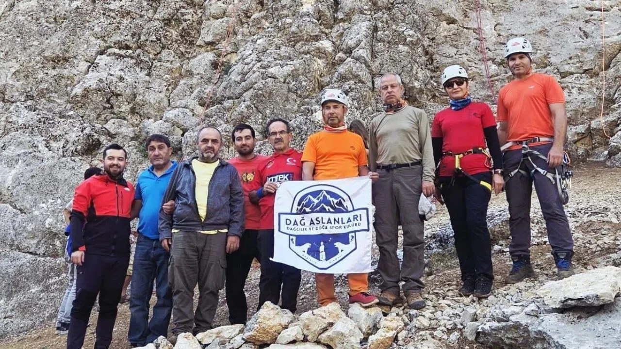 Kahramanmaraş AFAD'ından Gönüllülere Tırmanış Eğitimi