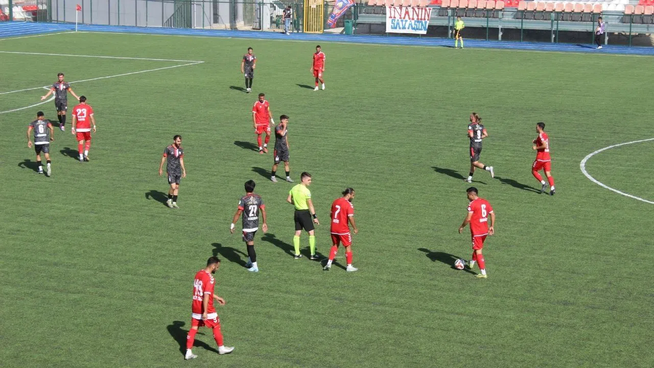 Kahramanmaraşspor İlk Yarıyı Geride Kapattı