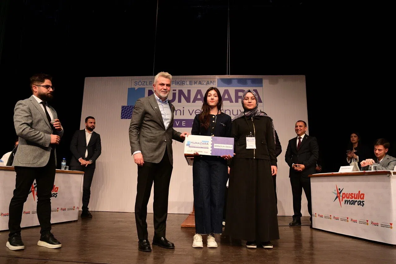 Kahramanmaraş’ta Fikirler Sahneye Taşındı