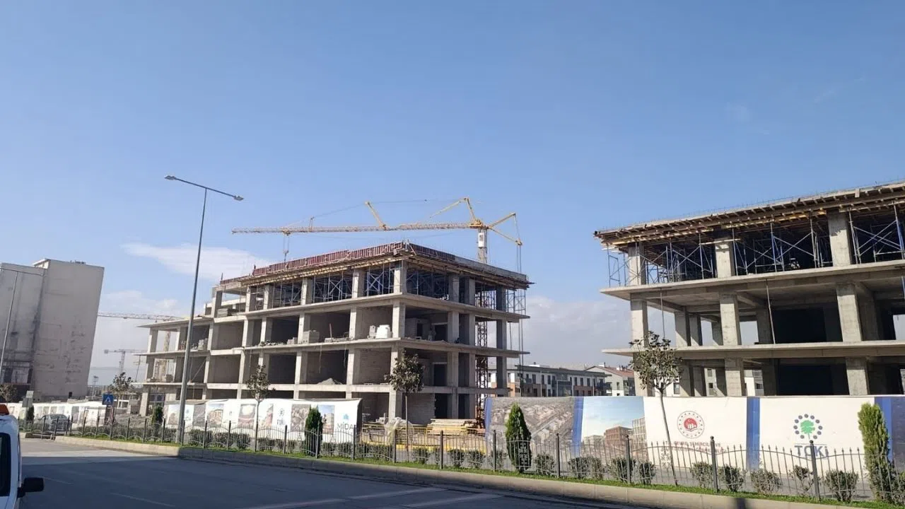 Kahramanmaraş'ta mahkemeye düşen ev bu fiyata alıcı arıyor