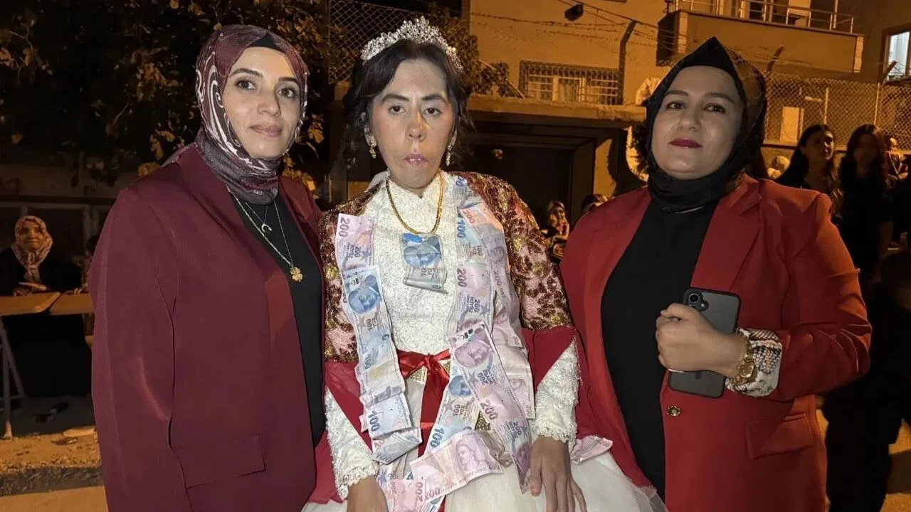 Kahramanmaraş’ta Zihinsel Engelli Merve’nin Düğün Sevinci