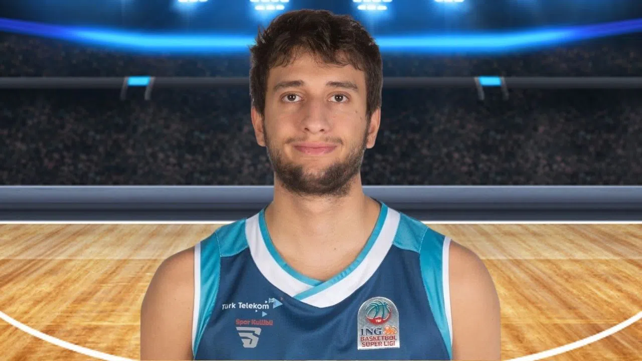 Kipaş İstiklalspor Burak Gözeneli'yi Transfer Etti