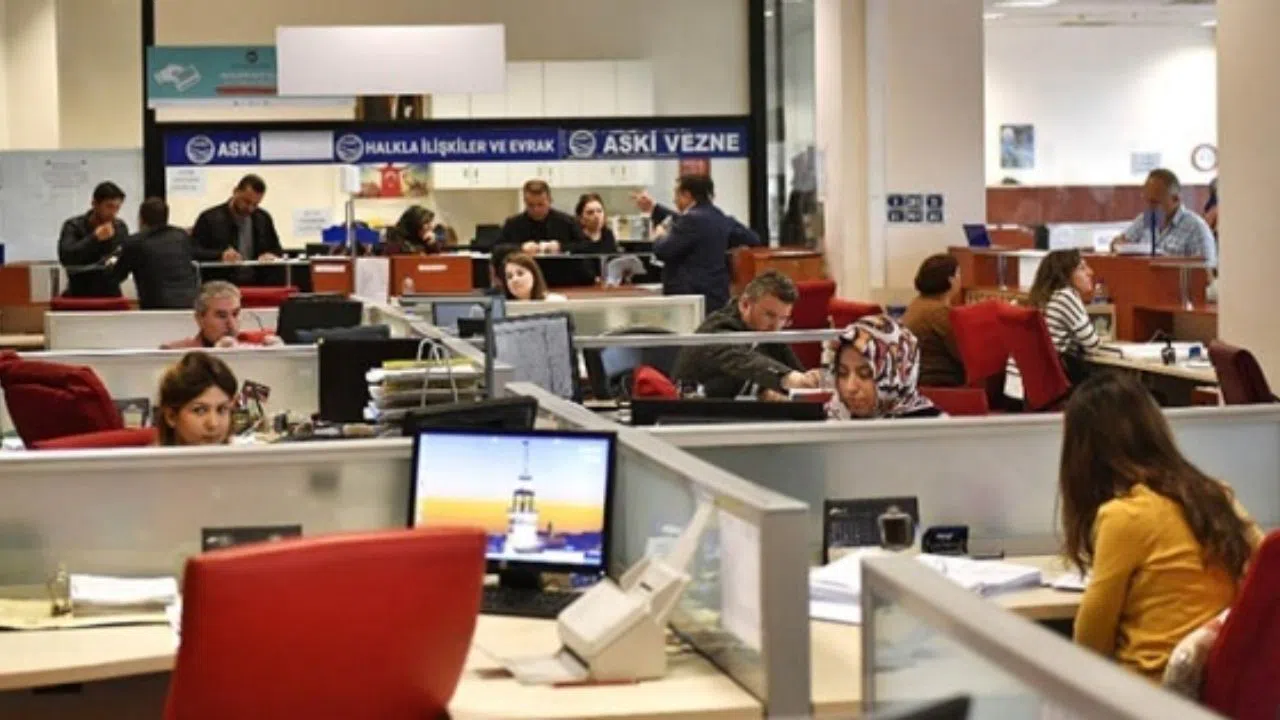 Memurlara Müjde: Fazla Mesai Ücretlerine Zam Geliyor.