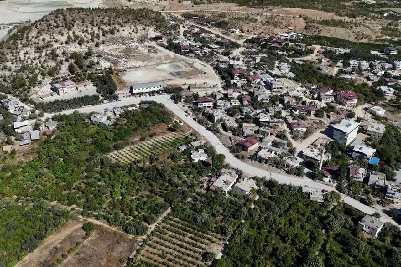 Mersin Büyükşehir'den Mut'a yol yatırımı