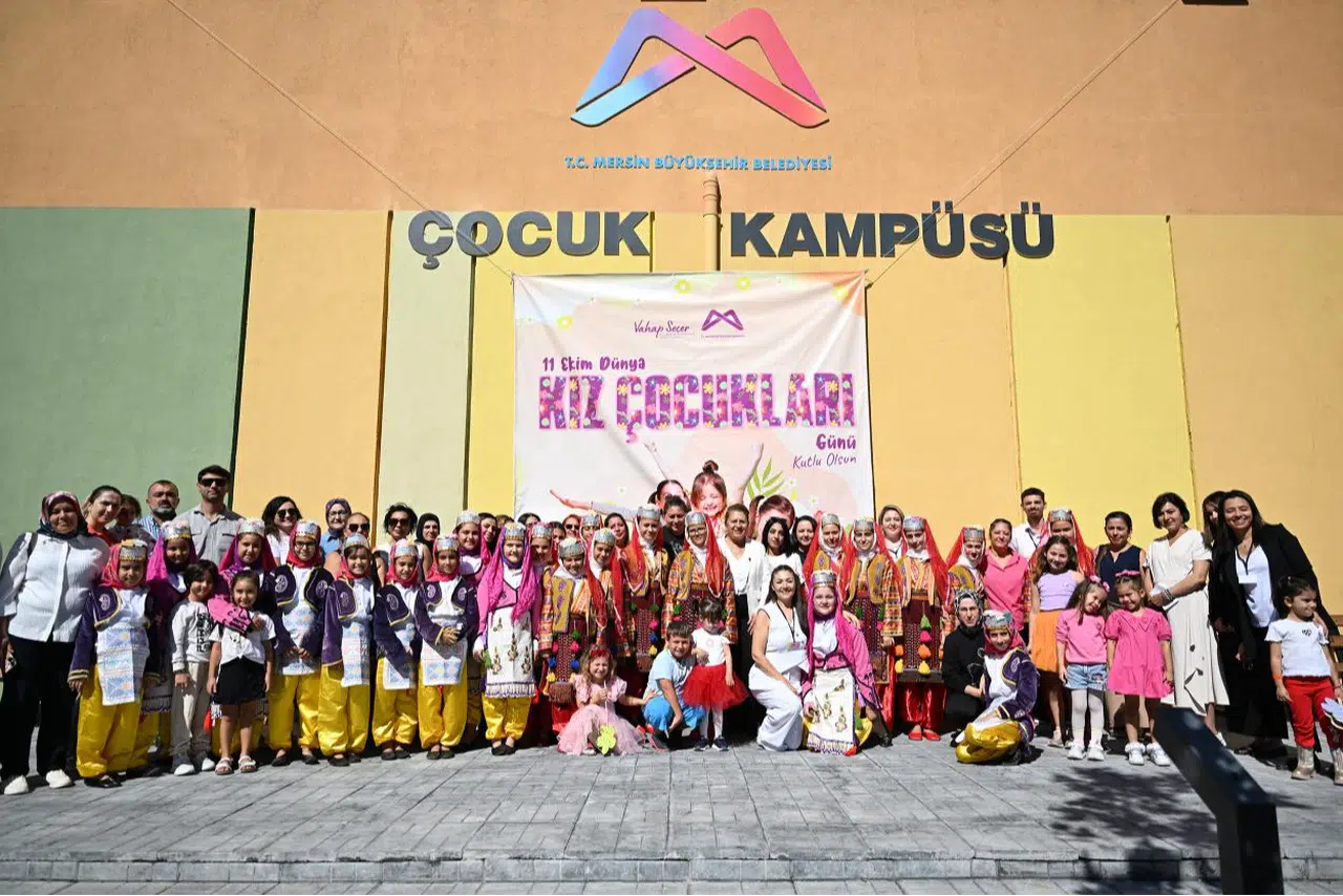 Mersin'de 'Dünya Kız Çocukları Günü' etkinliklerle kutlandı
