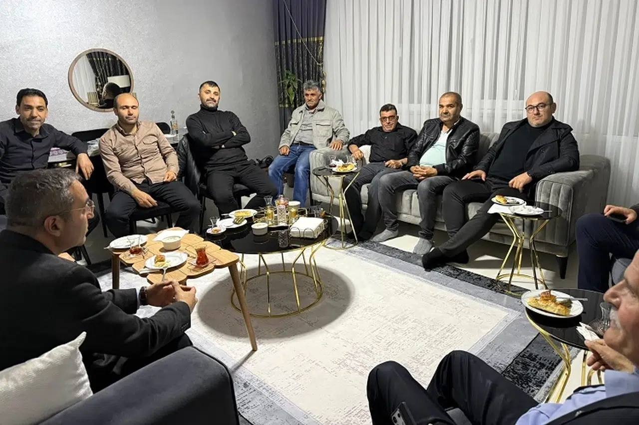 MHP'den 'Hayırlı Günler Komşum' ziyaretleri başladı