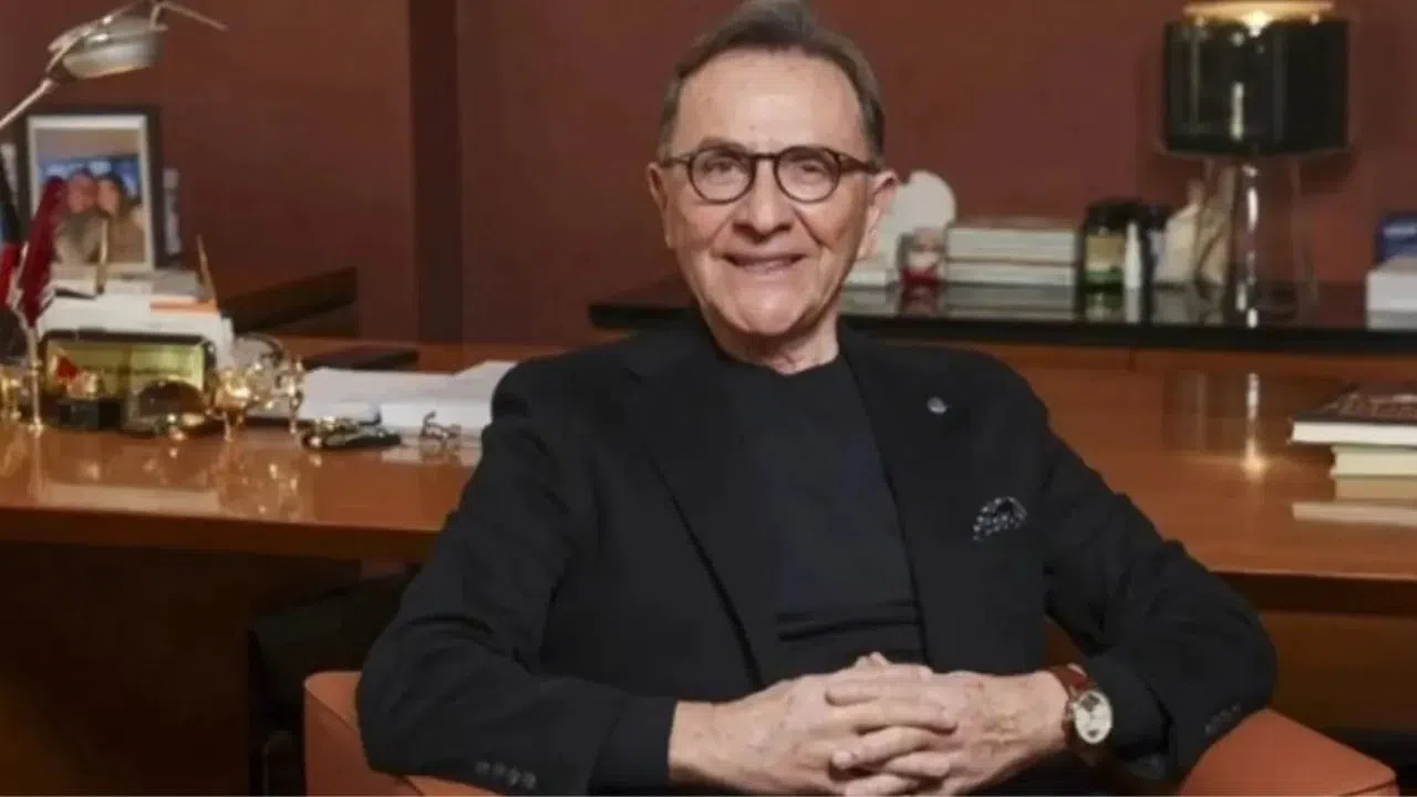 Osman Müftüoğlu'ndan Cumhuriyet Paylaşımına Yoğun Tepki