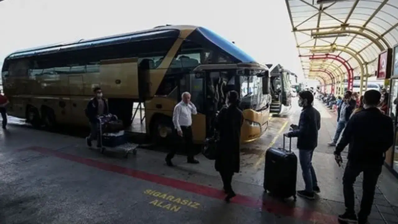 Otobüsten Çıkanlar Şaşkına Çevirdi: 500 Tane Ele Geçirildi!