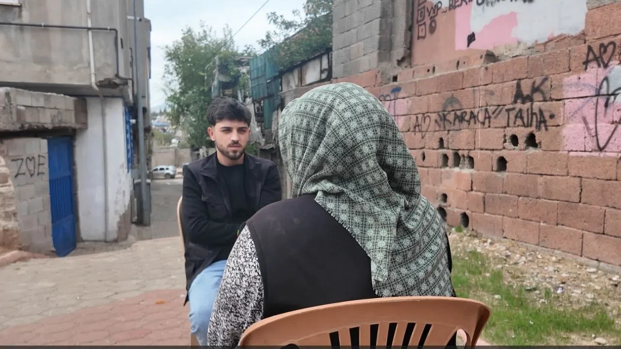 Kahramanmaraş’ta Eşinin Terkettiği Üç Çocuk Annesi Kadın Yardım Bekliyor