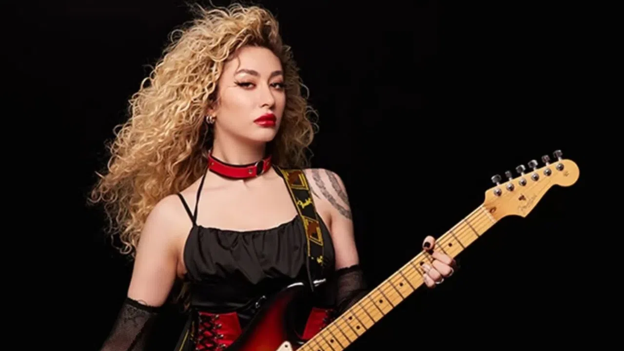 Sena Şener Kimdir:  Yükselişi ve Hayatı