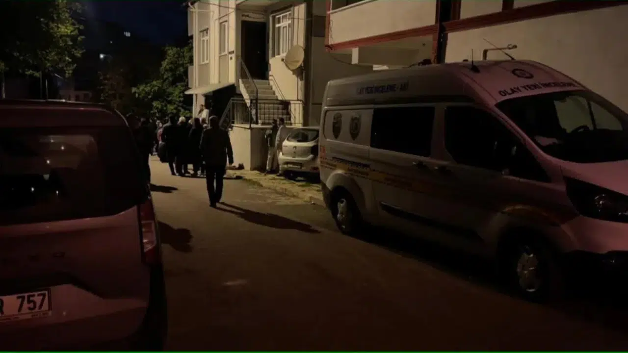 Tartışma Kanlı Bitti: Baba Kızını Vurup İntihar Etti