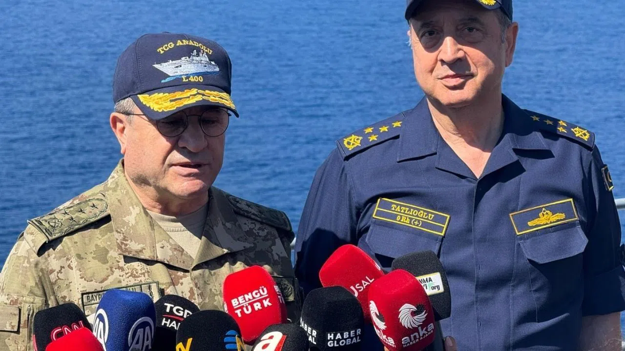 Üç Denizde Gücünü Gösteren Tatbikat