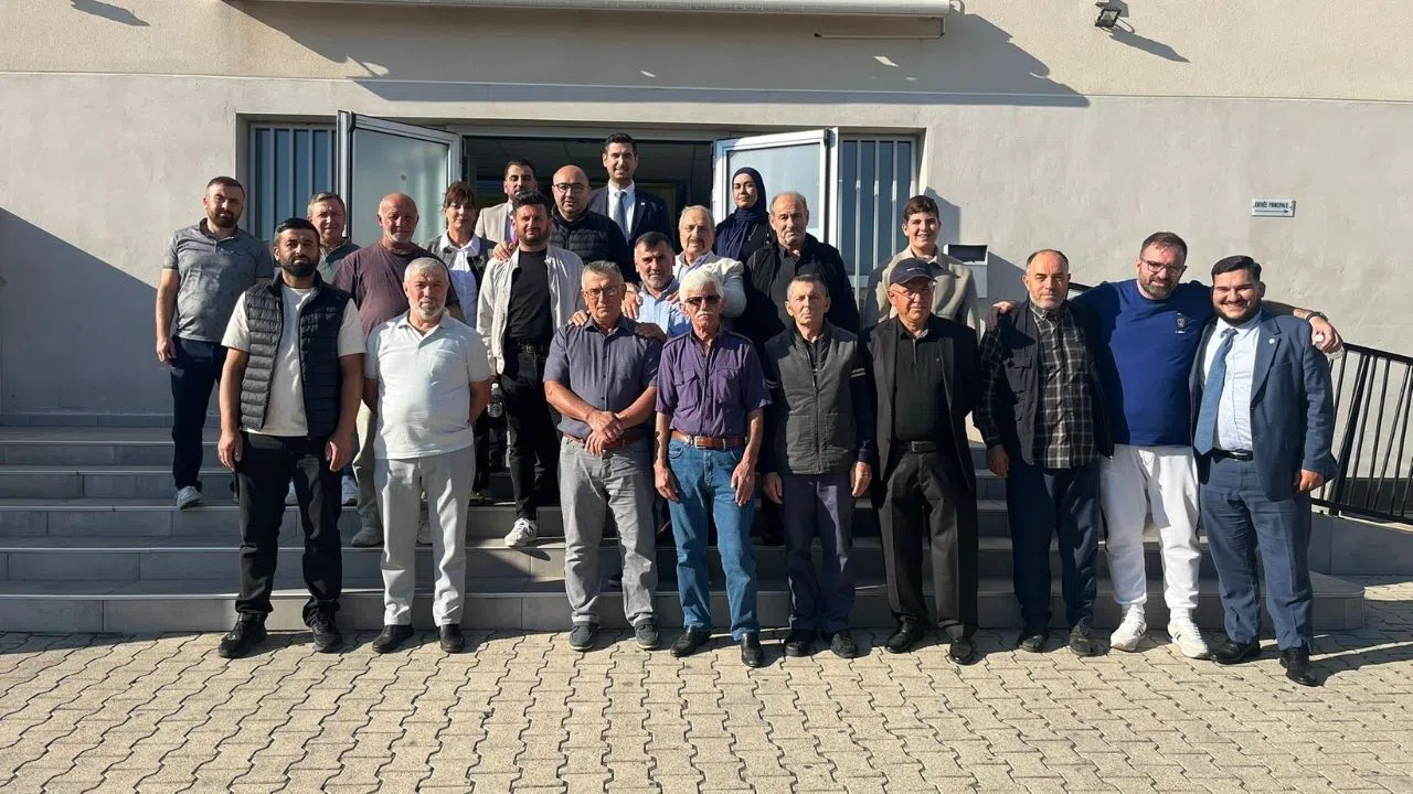 Vekil Mehmet  Fransa’daki Gurbetçilere Ziyaret