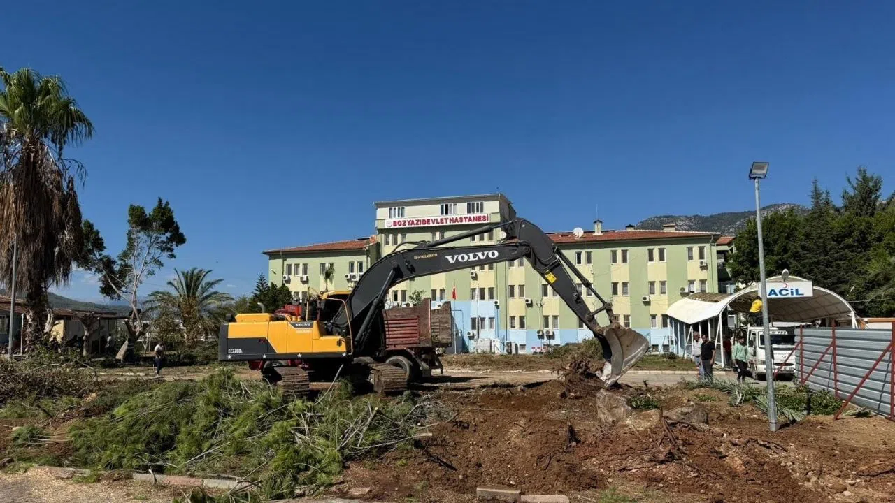 Yeni Sağlık Tesisi İçin İlk Kazma Vuruldu