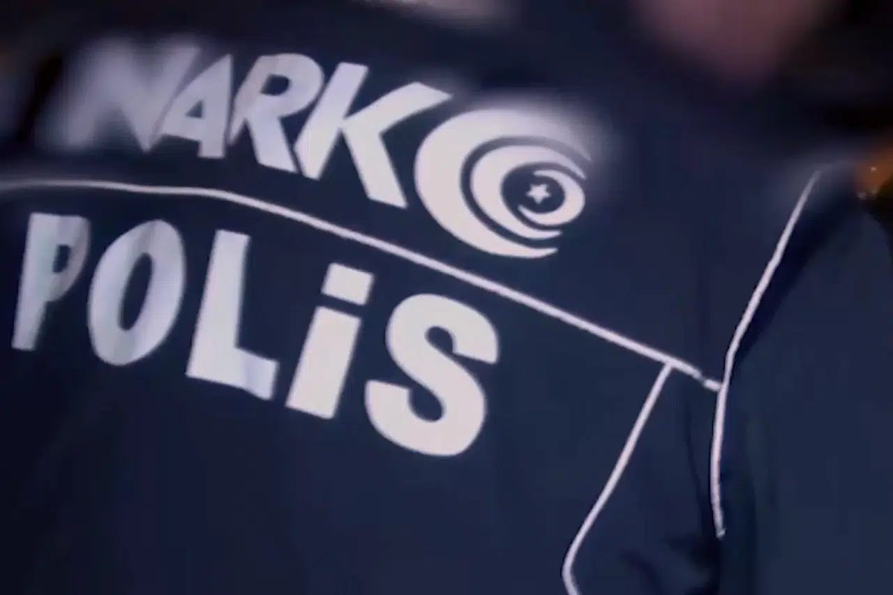 Zehir operasyonu! 1 milyon uyuşturucu hap ele geçirildi