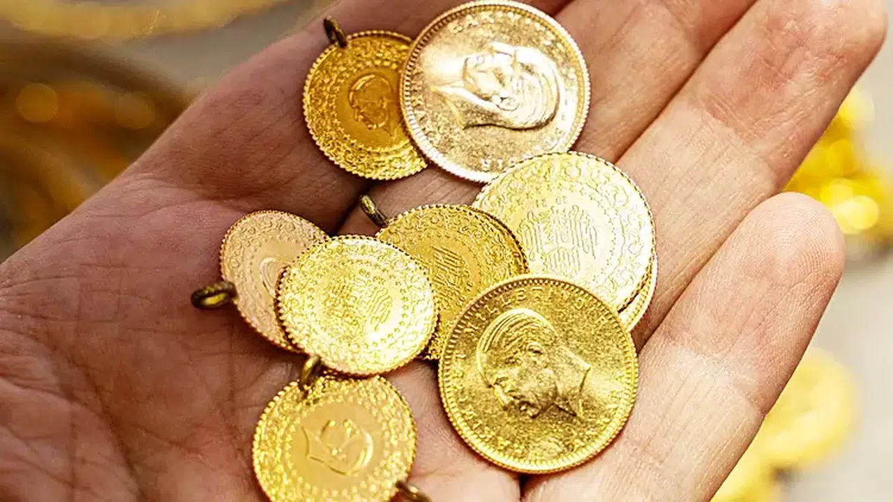 Uzmanından Altın Yatırımcılarına Kritik Uyarı! Gram Altın İçin En Uygun Zamanı Açıkladı