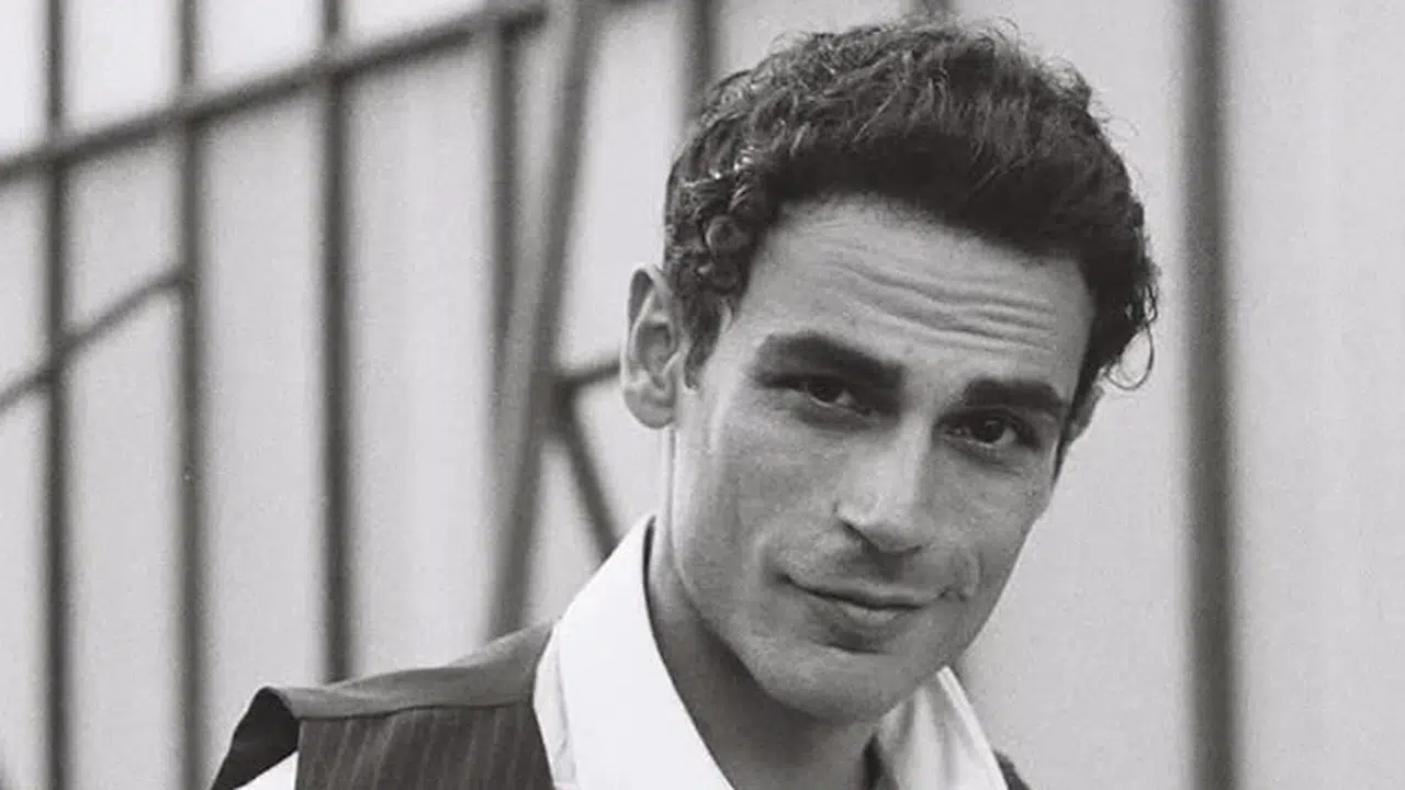 Oyuncu Erdem Kaynarca Efsane Futbolcu Lefter'i Canlandırdı