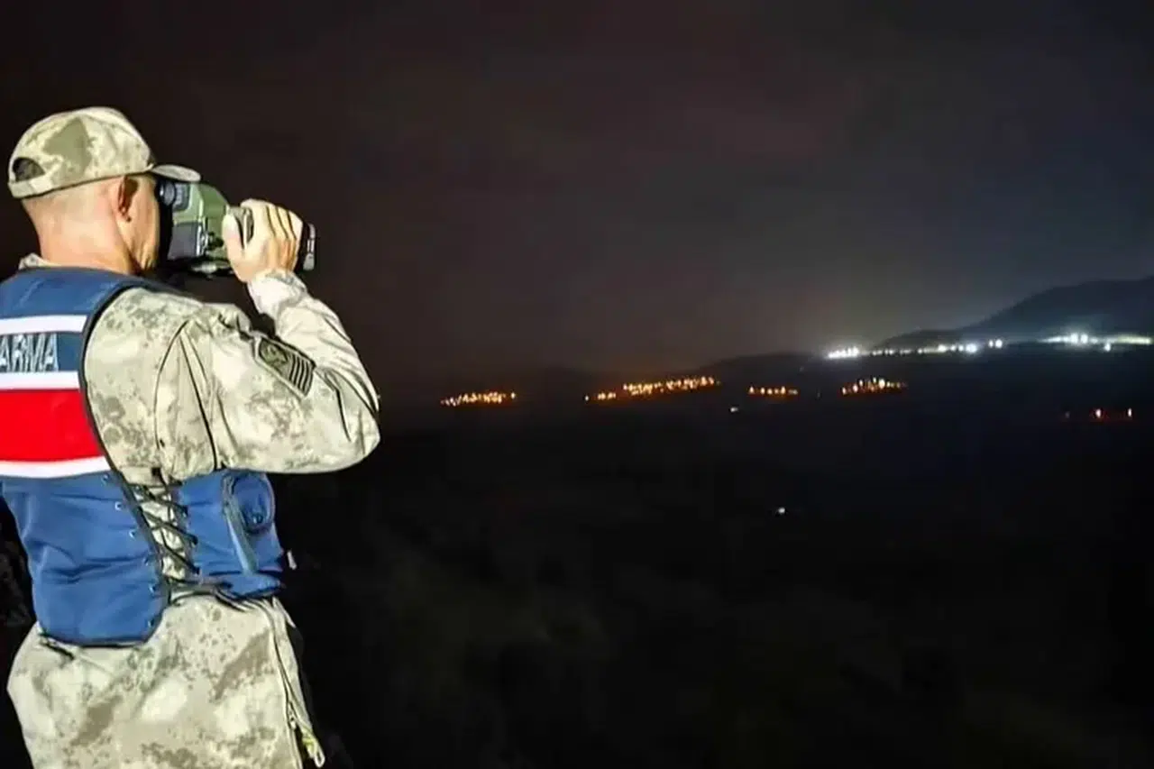 81 ilde düzensiz göç operasyonu: 687 göçmen yakalandı