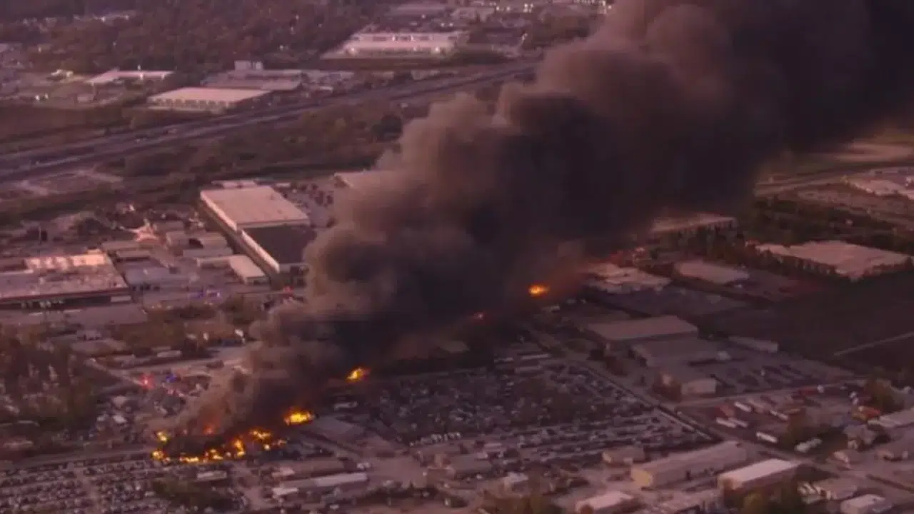 ABD'de Kargo Uçağı Kazası: 7 Can Kaybı