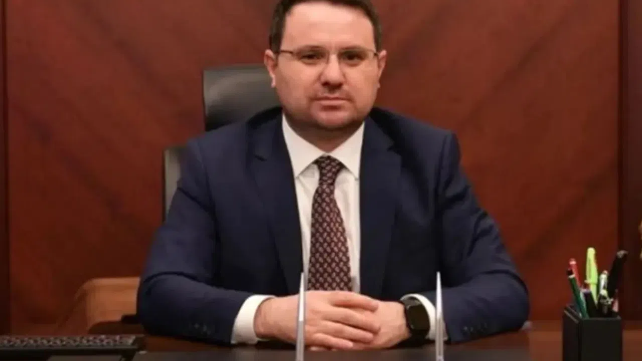 İstanbul Başsavcısının Eşinin Fotoğrafını Paylaşan Kişi Gözaltında