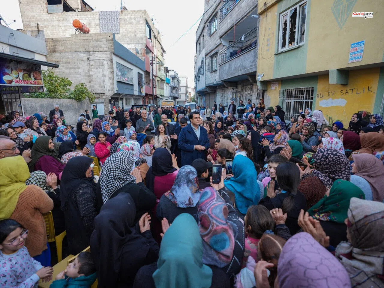 Başkan Yılmaz’a Mahallede Coşkulu Karşılama