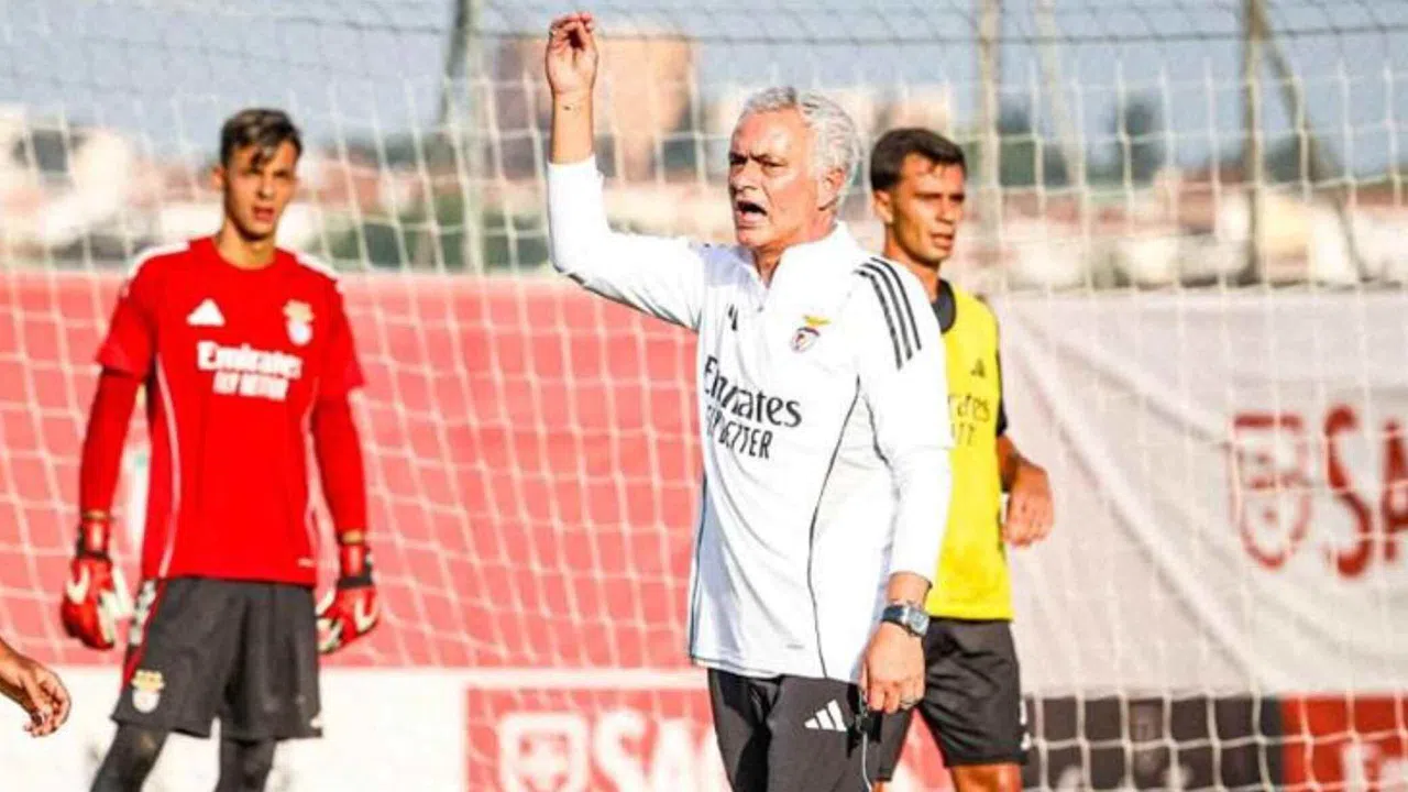 Galatasaray'a Gelir Şoku: Benfica ve Ajax Geride Bıraktı!