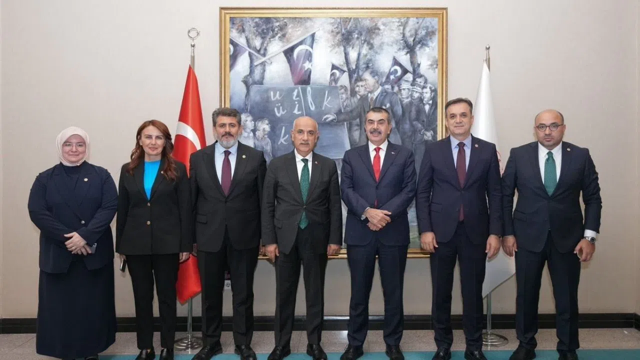 Kahramanmaraş Milletvekilleri Eğitim Projelerini Bakan Tekin’le Görüştü