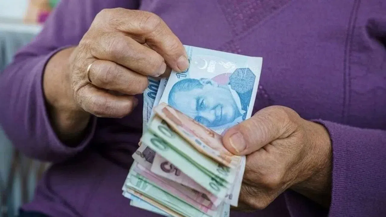 Bu ay en yüksek emekli promosyonu veren banka açıklandı!