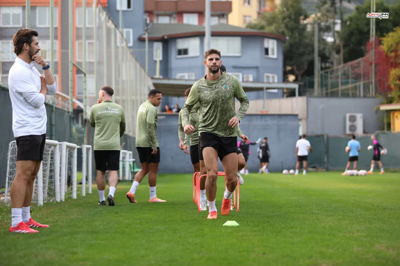 Alanyaspor, Samsunspor deplasmanının hazırlıklarına başladı