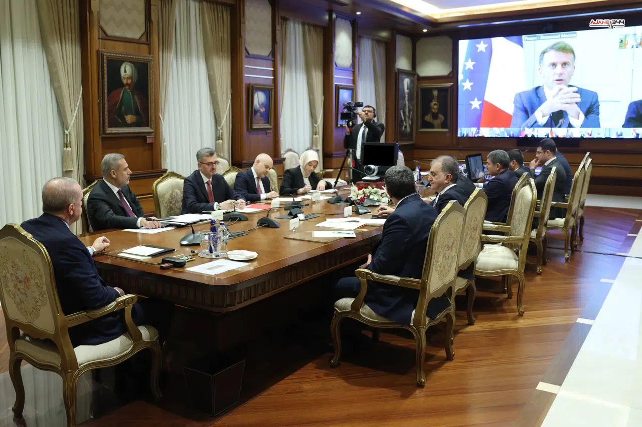 Erdoğan, Liderler Zirvesi'ne Online Katıldı