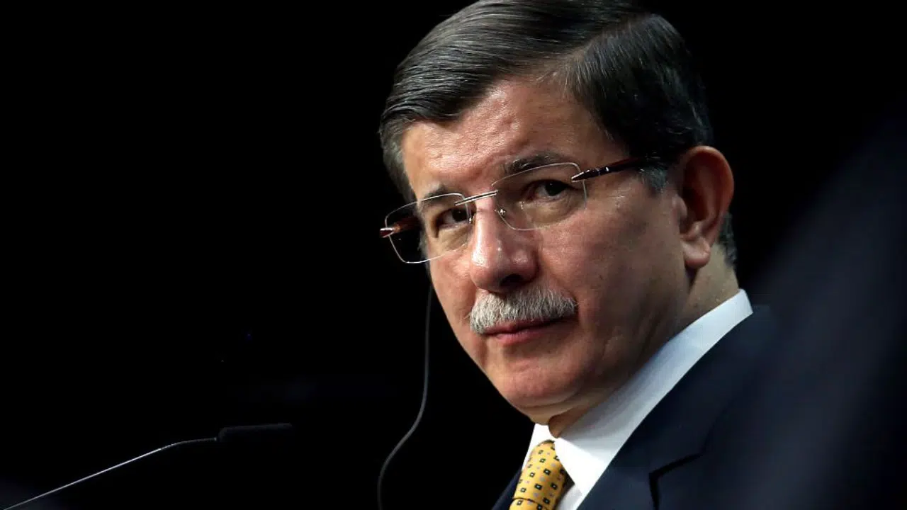 Ahmet Davutoğlu'ndan CHP'ye Sert Sözler: Rövanşizm Uyarısı
