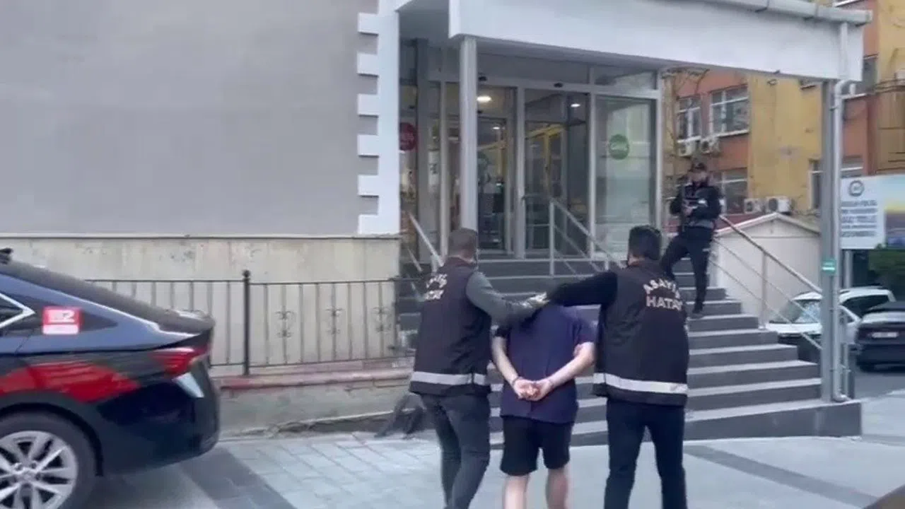 Dolandırıcılık Suçundan 160 Yıl Hapis Cezası Bulunan Şahıs Yakalandı