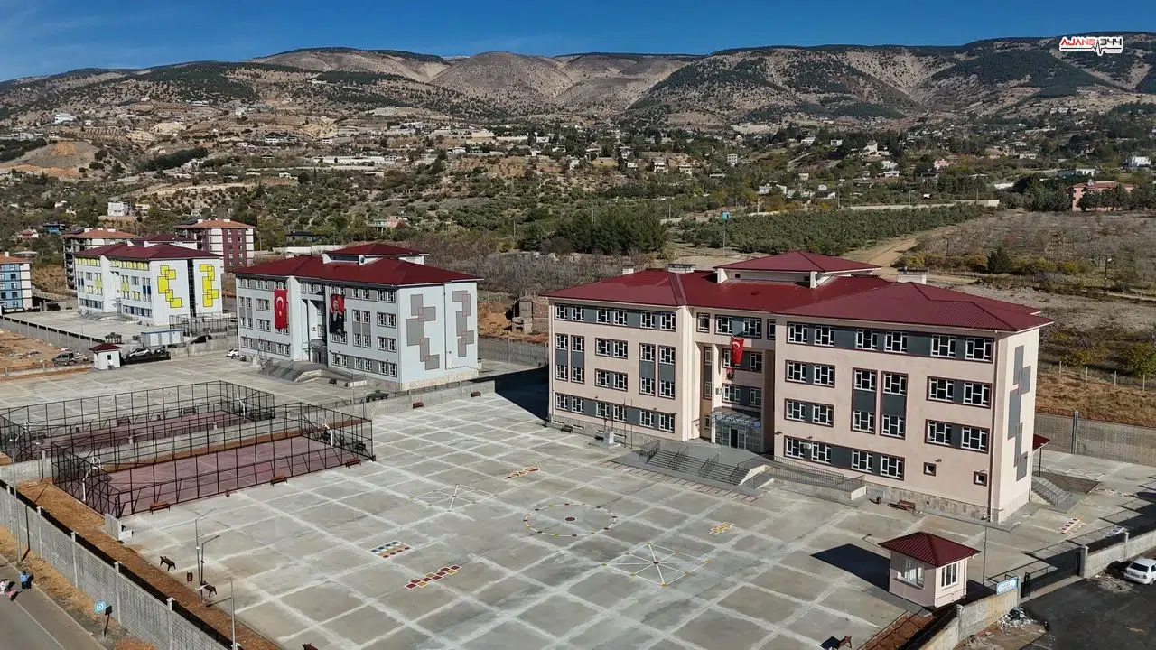 Dulkadiroğlu Akyar Mahallesi’nde iki yeni okul eğitim hayatına başladı