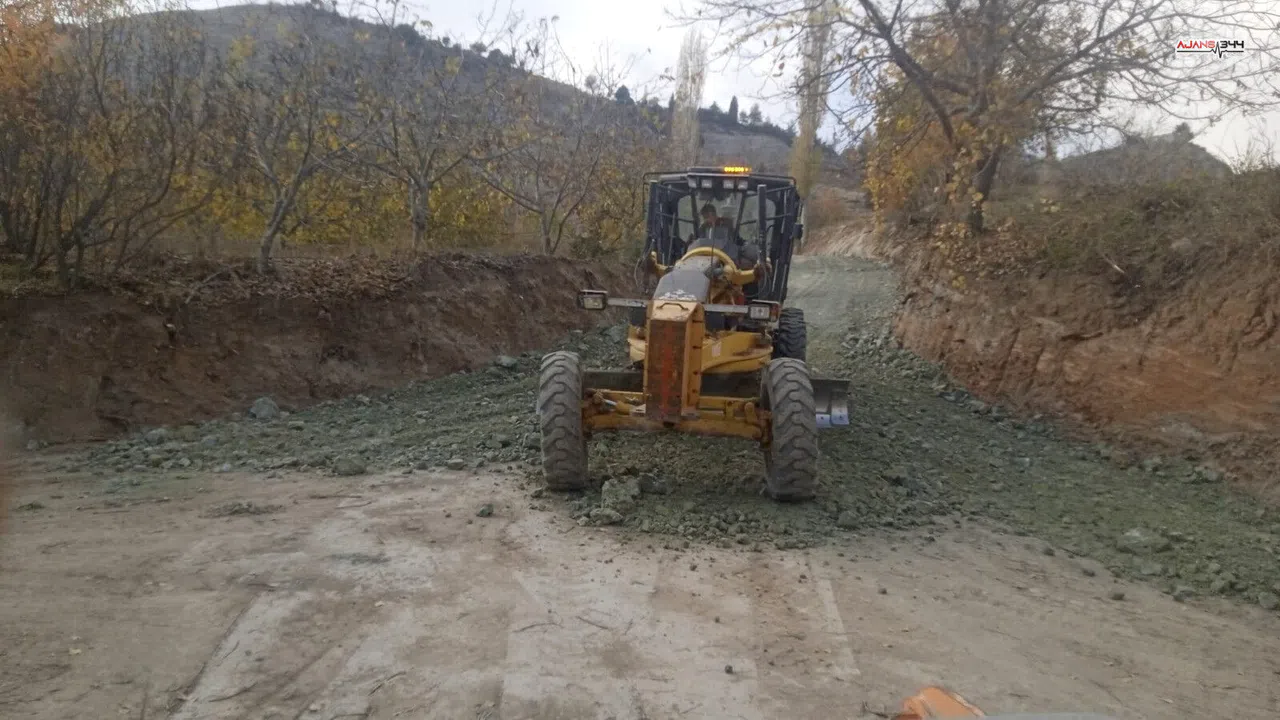 Kahramanmaraş’ta Kırsal Ulaşımda Kış Öncesi Yoğun Mesai Başladı