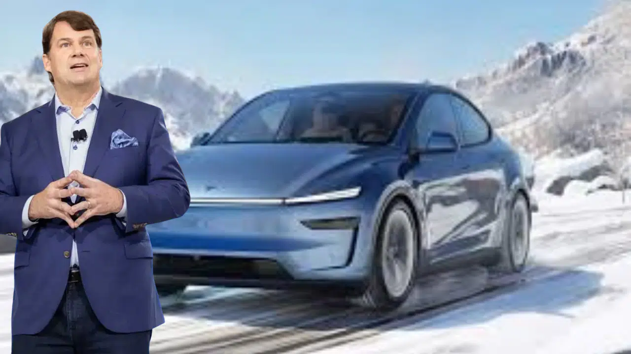 Ford CEO'su Jim Farley Rakiplerinin Teknolojisini Parçalayarak İnceledi