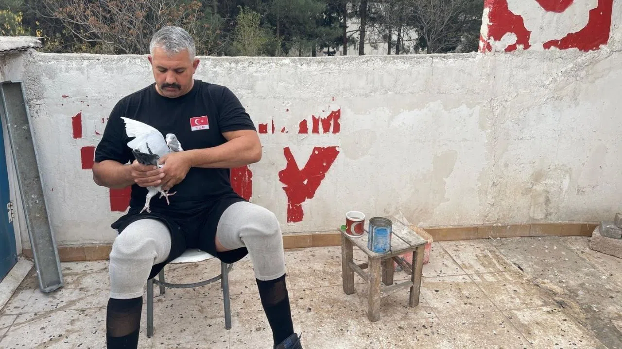 Kahramanmaraş'ın Yürekli Evladı: İki Ayağını Kaybetti, Hayata Güvercinlerle Tutundu