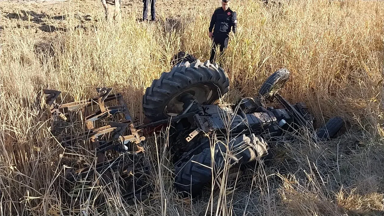 Gaziantep Nurdağı’nda traktör kazası: 61 yaşındaki sürücü hayatını kaybetti