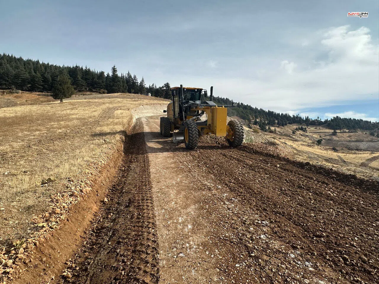 Kahramanmaraş, Kazanlıpınar’da yollar sathi kaplamaya hazırlanıyor
