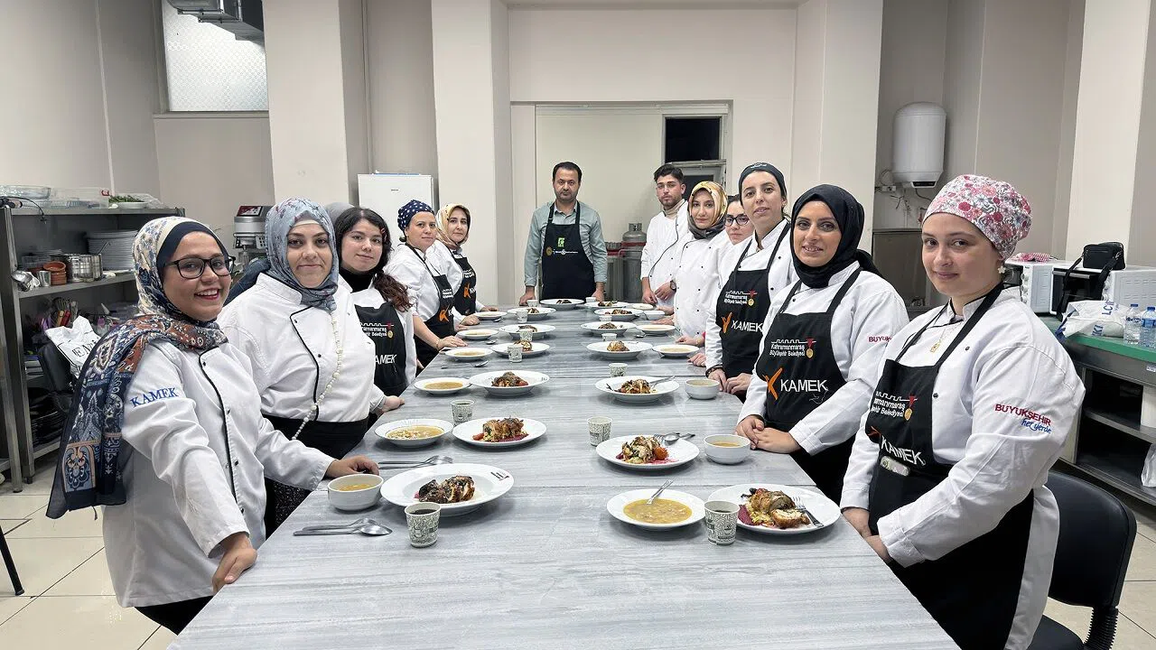Kahramanmaraş’ta gastronominin yeni şefleri KAMEK’te yetişiyor
