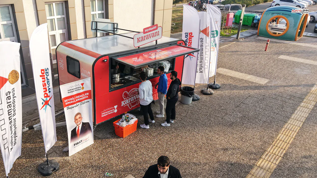 Kahramanmaraş’ta sınav haftasında öğrencilere sıcak çorba ikramı