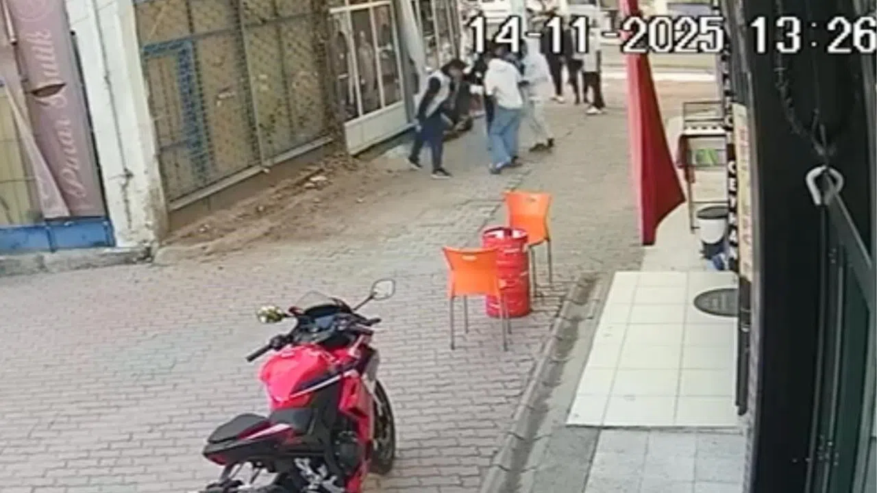 Gençlerin kavgası kanlı bitti: pes dedirtti