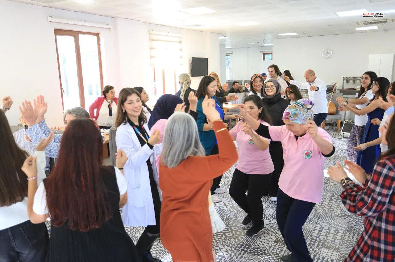 Kepez’de kuşakları buluşturan anlamlı ziyaret: Huzurevinde renkli anlar